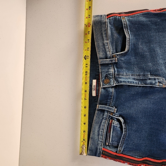Vintage Y2K Tommy Hilfiger Zipper Jeans High Rise Stretchy Raw Hem Red Logo 34 - Picture 10 of 12